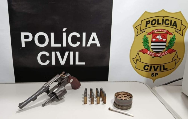 Polícia Civil apreende revólver e munições em operação em Glicério