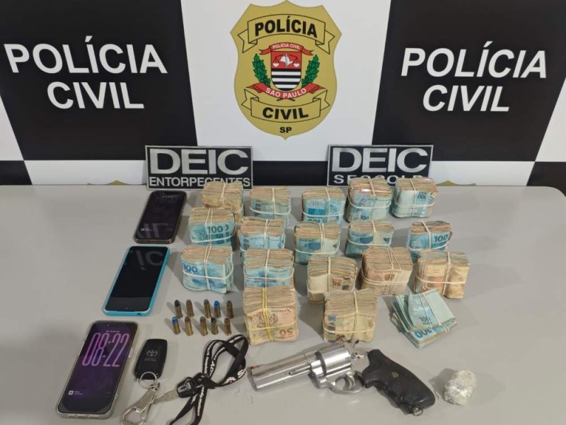 Polícia Civil apreende R$ 167 mil em dinheiro e revólver e prende investigado por tráfico em Penápolis