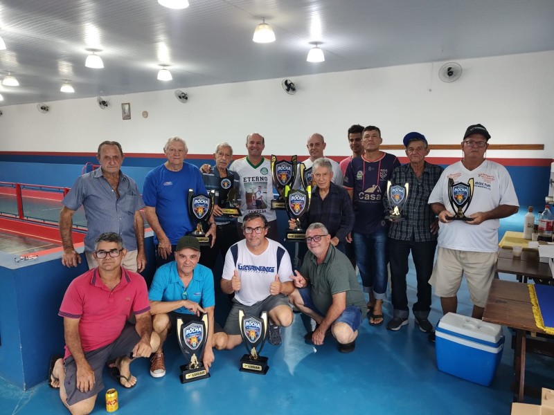 Zagalo e Samer vencem torneio de bocha
