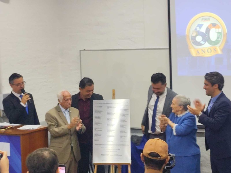 Funepe celebra 60 anos com cerimônia de homenagens e inauguração de busto do fundador