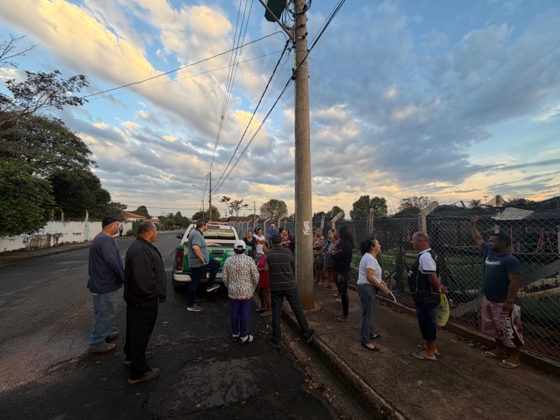 Famílias da Horta Comunitária do bairro Pevi recebem kits de sementes