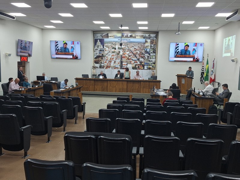 Câmara tem 4 projetos para votação em sessão na terça-feira