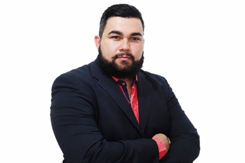 Diogo Corassa assume cadeira de vereador na Câmara de Penápolis