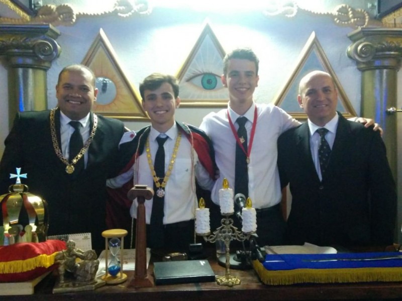 INSTALAÇÃO DE OFICIAIS DEMOLAY