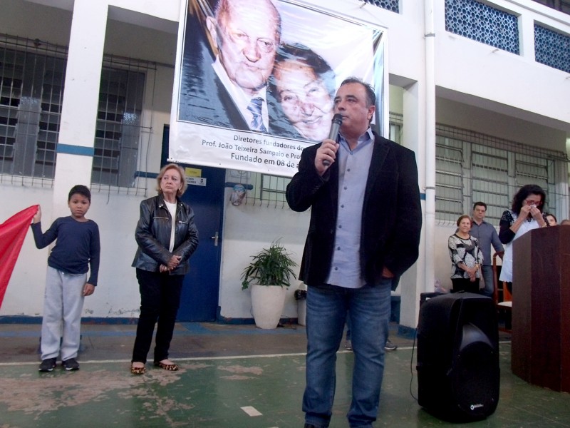 Colégio Oceu Positivo comemora 74 anos de fundação e tradição