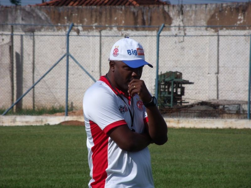 Jogadores do Penapolense já treinam no Tenente Carriço