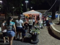 Feira contou com a participação de cerca de 40 artesãos da cidade com os mais variados produtos