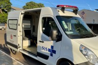 Veículo é totalmente adaptado para fazer a remoção e transporte de pacientes