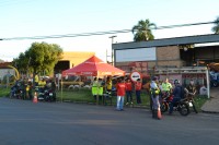 Tenda foi montada no local para orientações e instalação de antenas corta cerol