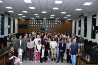 Nilson Roberto Nadae com público na solenidade em sua homenagem