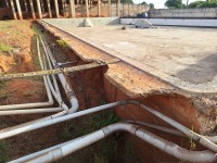 Piscinas do Parque Aquático estão há vários anos com obras de reforma paralisadas