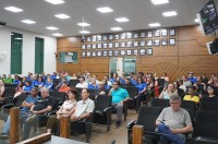 Conferência teve abertura na noite de quinta-feira na Câmara de Vereadores