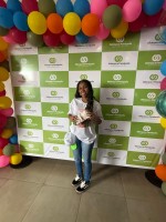 Thabita Figueiredo recebeu seu prêmio pelo segundo lugar na categoria de 12  15 anos