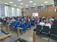Público na  audiência pública sobre Política de Assistência Social em Penápolis