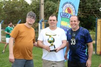 ARTILHEIRO ENTREGUE AOS REPRESENTANTES DA EQUIPE