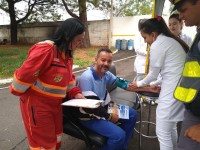 Motoristas serão orientados sobre os riscos de dirigir cansado e passarão por aferição da pressão arterial