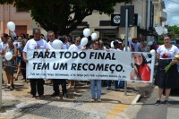 Participantes percorreram ruas e avenidas centrais durante ato em homenagem