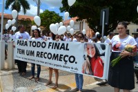 Participantes percorreram ruas e avenidas centrais durante ato em homenagem