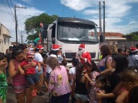 Ação foi realizada no bairro Planalto, com a distribuição de presentes para mais de 180 crianças