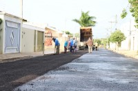 Recuperação da rua será finalizada na próxima semana; outros trechos ainda serão beneficiados