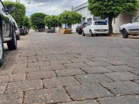 Na avenida Luís Osório será feita a troca dos bloquetes por pavimentação em CBUQ