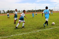 Garotada da região já estreou o campo de futebol com medidas oficiais