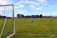 Garotada da região já estreou o campo de futebol com medidas oficiais