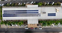 Painéis solares foram instalados para economia de energia no Paço Municipal