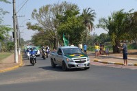 Grupo se reuniu no Parque Santa Leonor, saindo em carreata pelas ruas da cidade