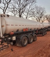 Carreta estava abandonada no interior de um canavial e os tanques aparentemente vazios