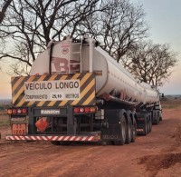 Carreta estava abandonada no interior de um canavial e os tanques aparentemente vazios